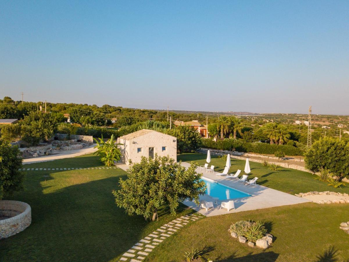 Baglio Cella - Appartamenti Per Vacanze Modica Exterior foto